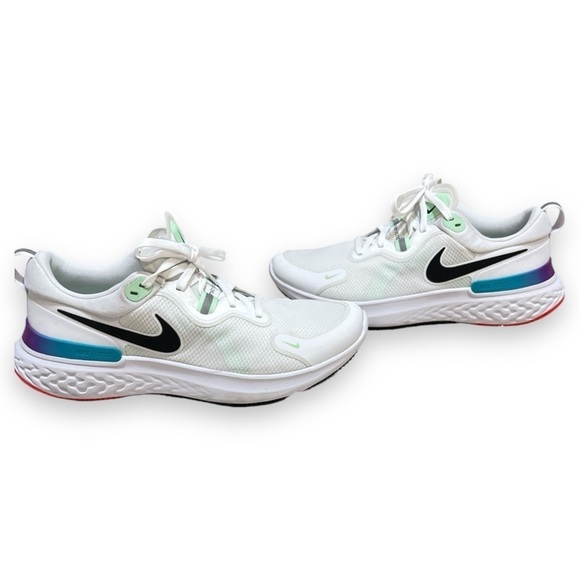 Nike Men's React Miler Running Sneakers - Picture 6 of 8